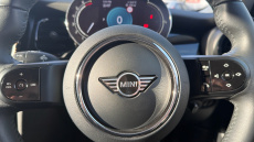 MINI Hatchback 1.5 Cooper Classic 3dr Auto Petrol Hatchback